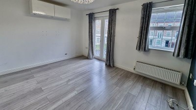 Images for Squirrel Chase, Witham St. Hughs, Lincoln EAID:Starkey & Brown Scunthorpe BID:Starkey&Brown Lincoln