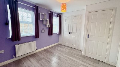 Images for Squirrel Chase, Witham St. Hughs, Lincoln EAID:Starkey & Brown Scunthorpe BID:Starkey&Brown Lincoln