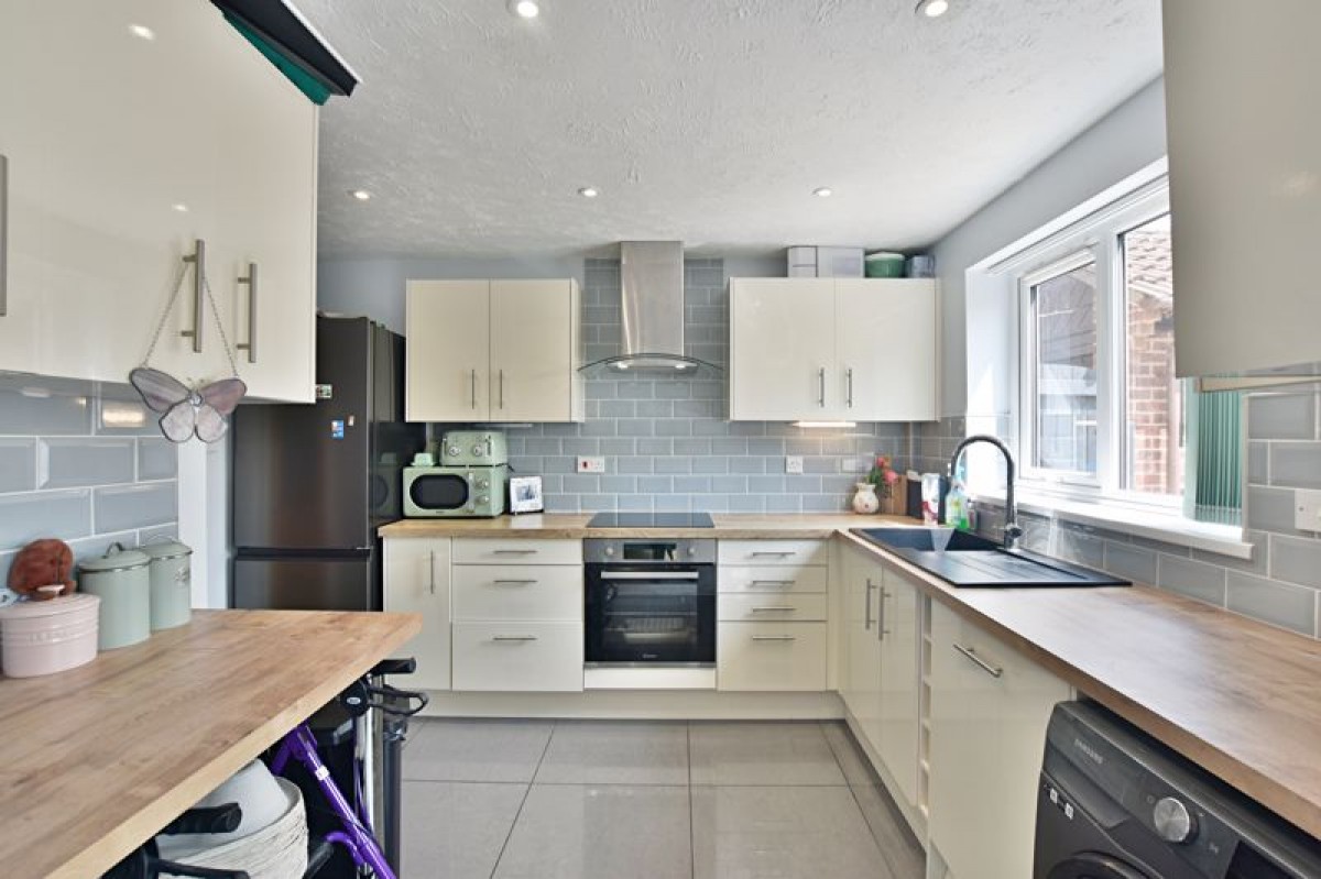 Images for Adelaide Close, Waddington, Lincoln