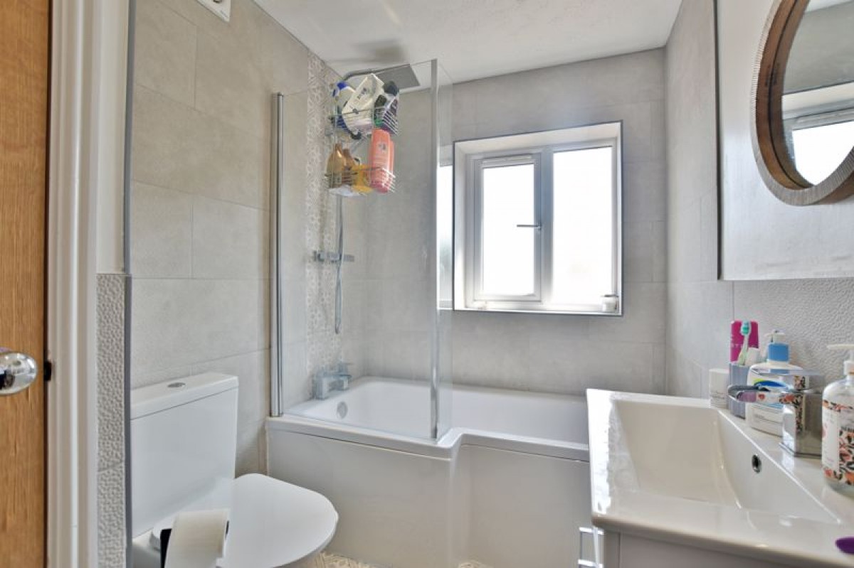 Images for Adelaide Close, Waddington, Lincoln