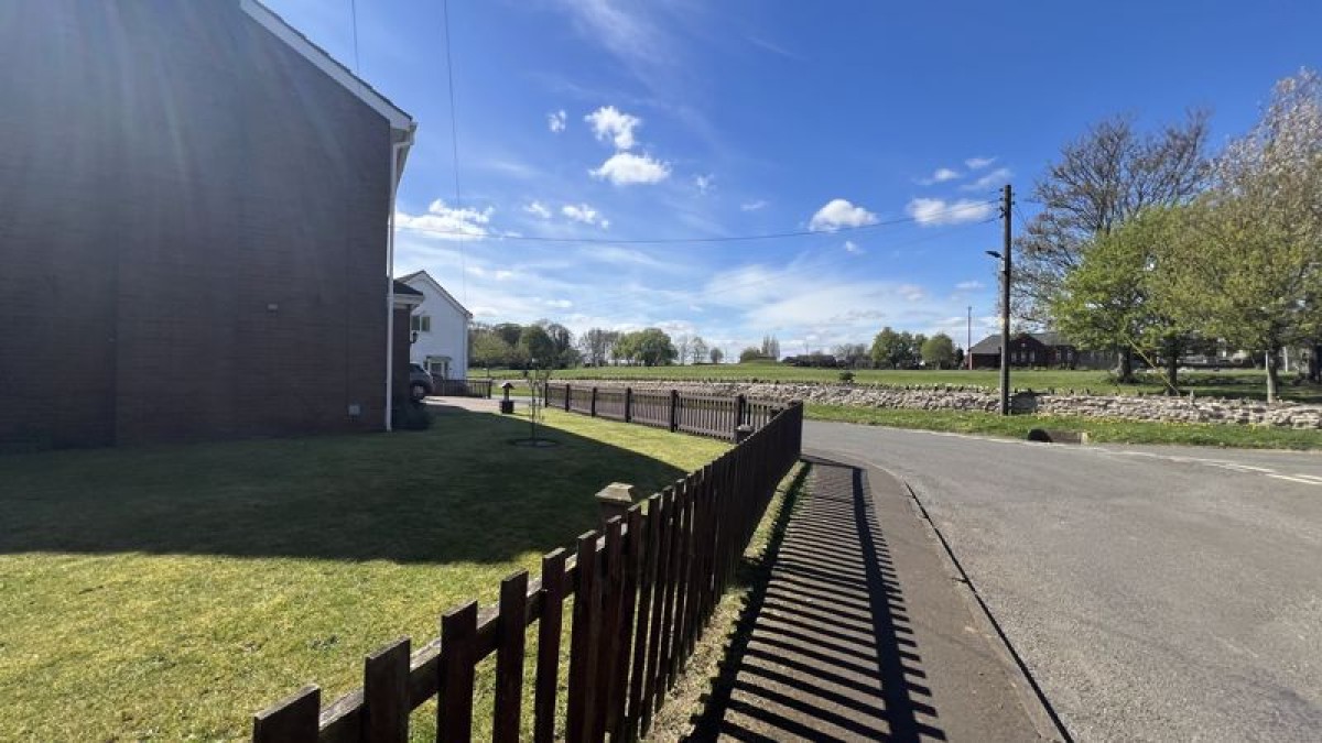 Images for Church Side, West Halton