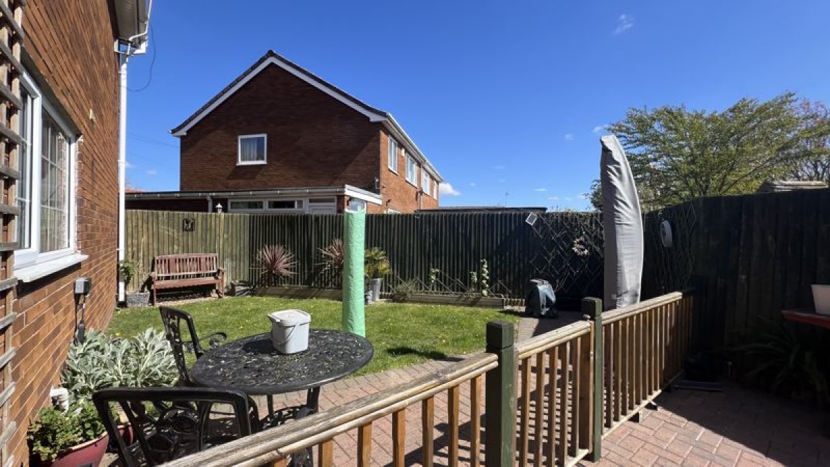 Images for Church Side, West Halton