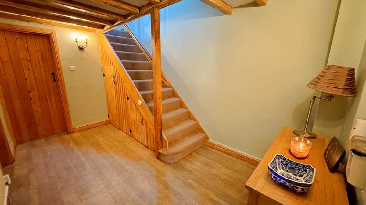 Images for Hall Farm Cottage, Main Street, South Scarle, Newark