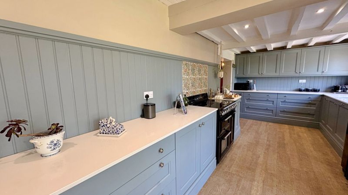 Images for Hall Farm Cottage, Main Street, South Scarle, Newark