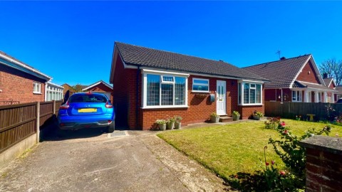 View Full Details for Jonquil Avenue, Scunthorpe