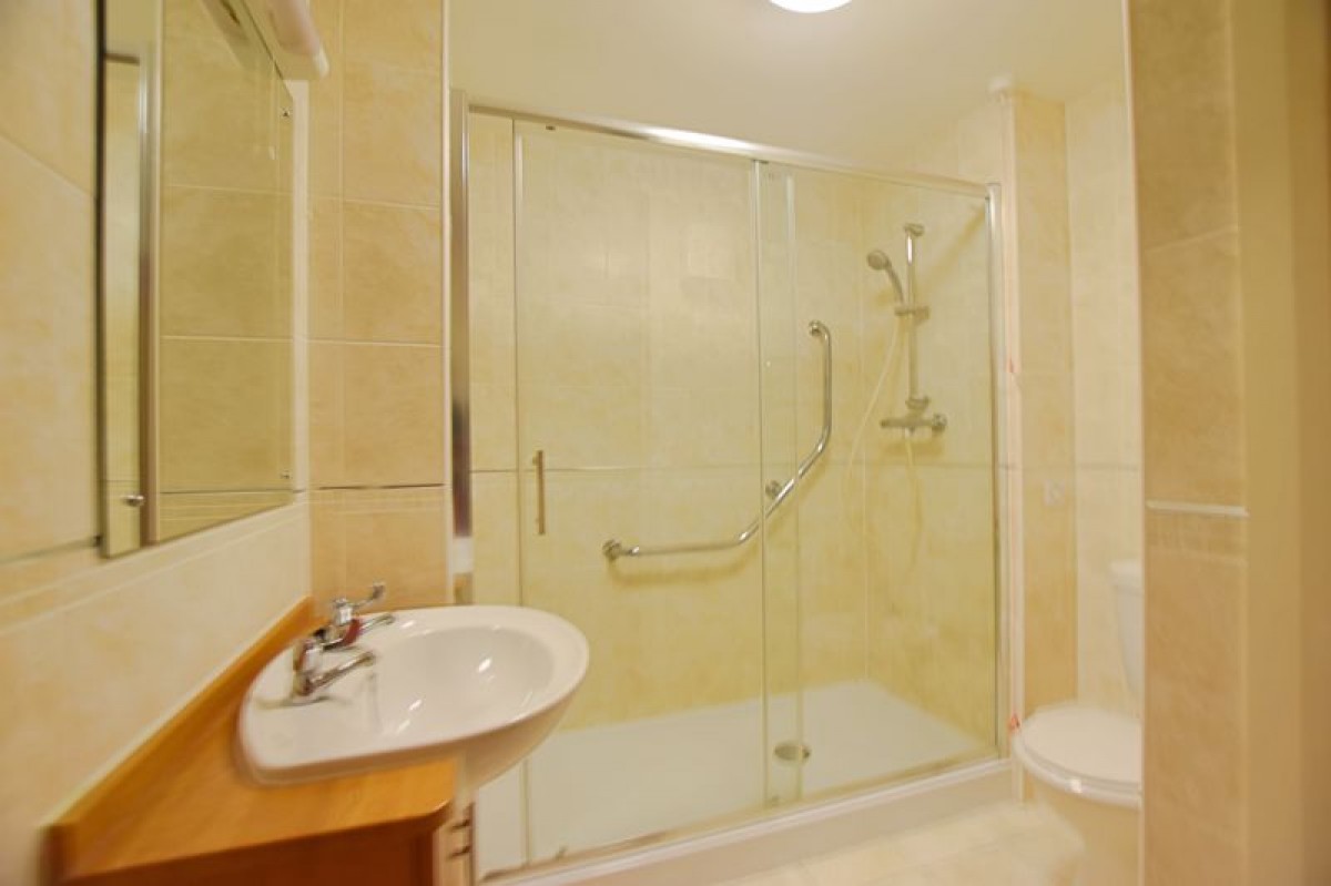 Images for Avalon Court, Newport, Lincoln