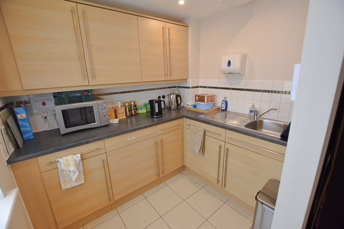 Images for Avalon Court, Newport, Lincoln