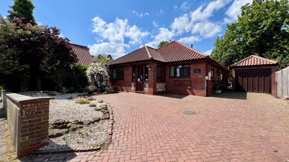 Images for Hart Lane, Winterton