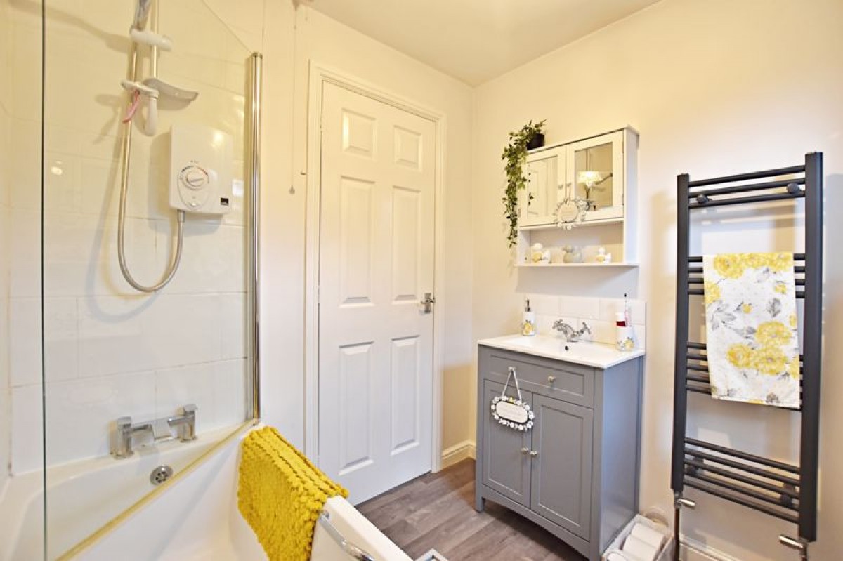 Images for Fox Covert, South Hykeham, Lincoln