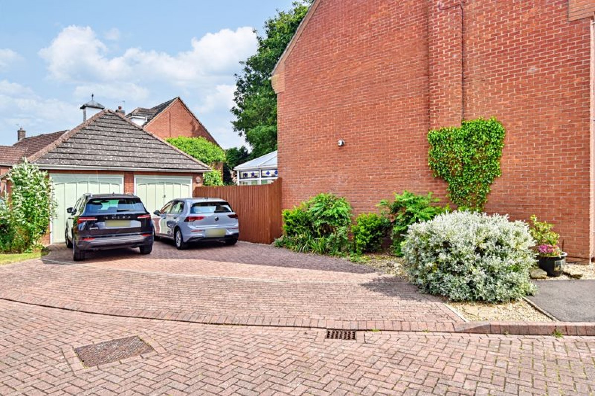 Images for Salisbury Drive, Bracebridge Heath, Lincoln