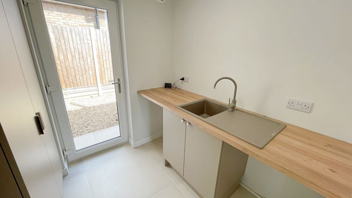 Images for Albion Crescent, Lincoln