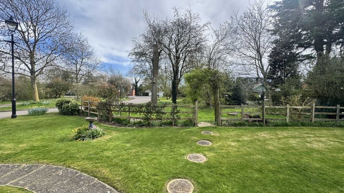 Images for Woods End, Lincoln