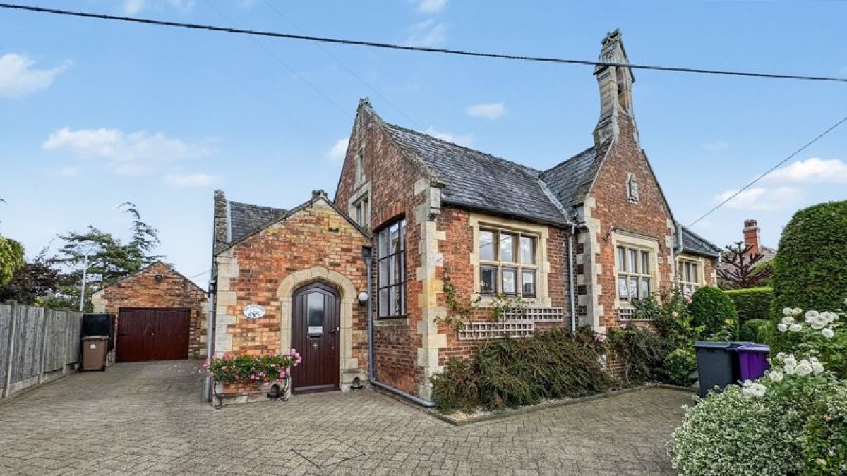 Images for Martin Road, Timberland, Lincoln