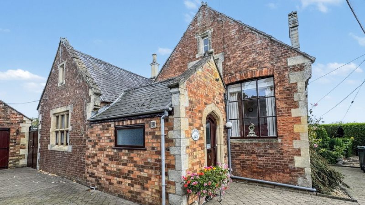 Images for Martin Road, Timberland, Lincoln