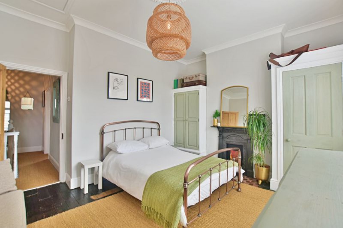 Images for Albert Crescent, West End, Lincoln