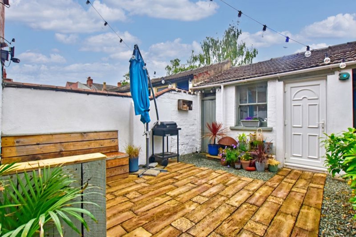 Images for Albert Crescent, West End, Lincoln