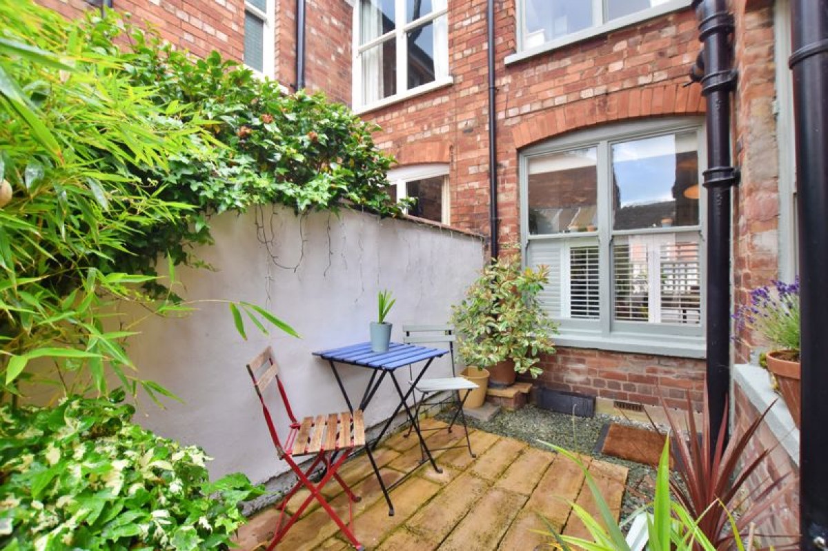 Images for Albert Crescent, West End, Lincoln