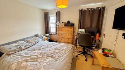 Images for Squirrel Chase, Witham St. Hughs, Lincoln EAID:Starkey & Brown Scunthorpe BID:Starkey&Brown Lincoln