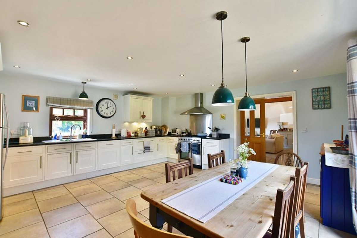 Images for The Barn, Cornhills Farm, Carlton Lane, Broxholme
