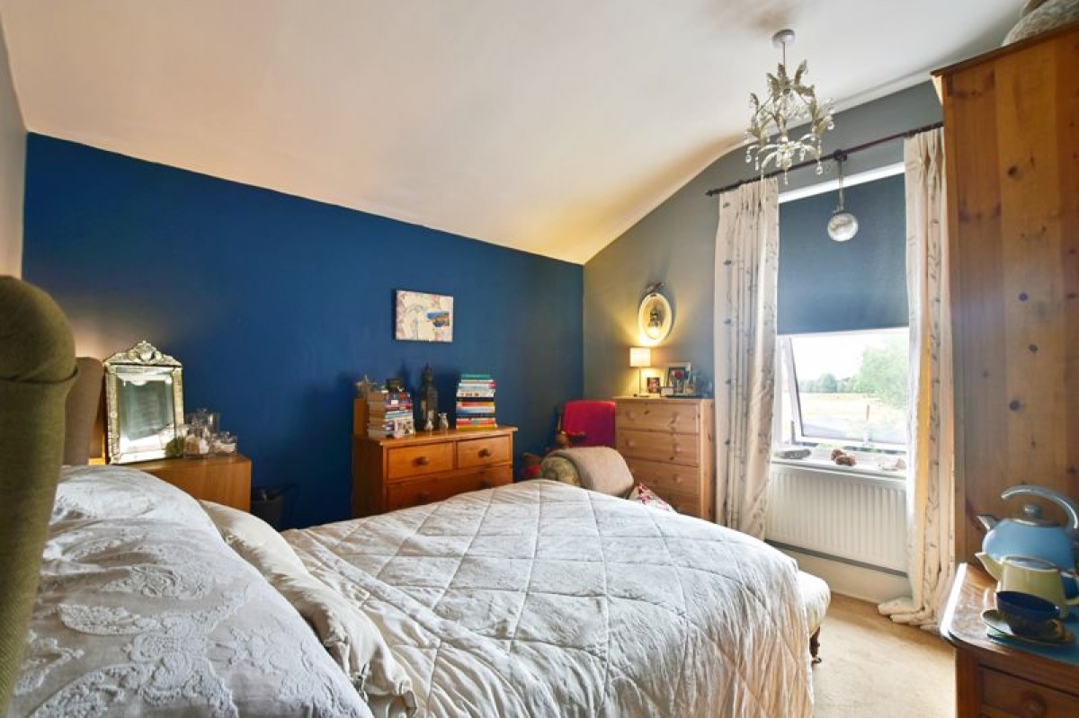 Images for Queens Crescent, Lincoln