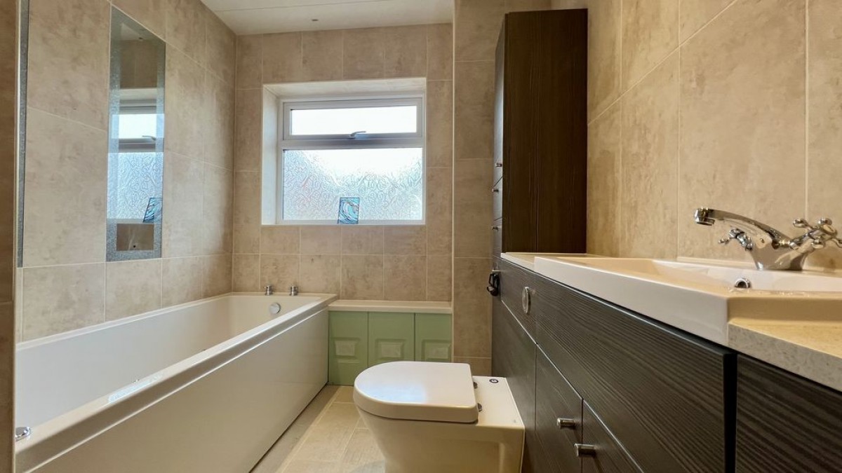 Images for Stuart Close, Yaddlethorpe