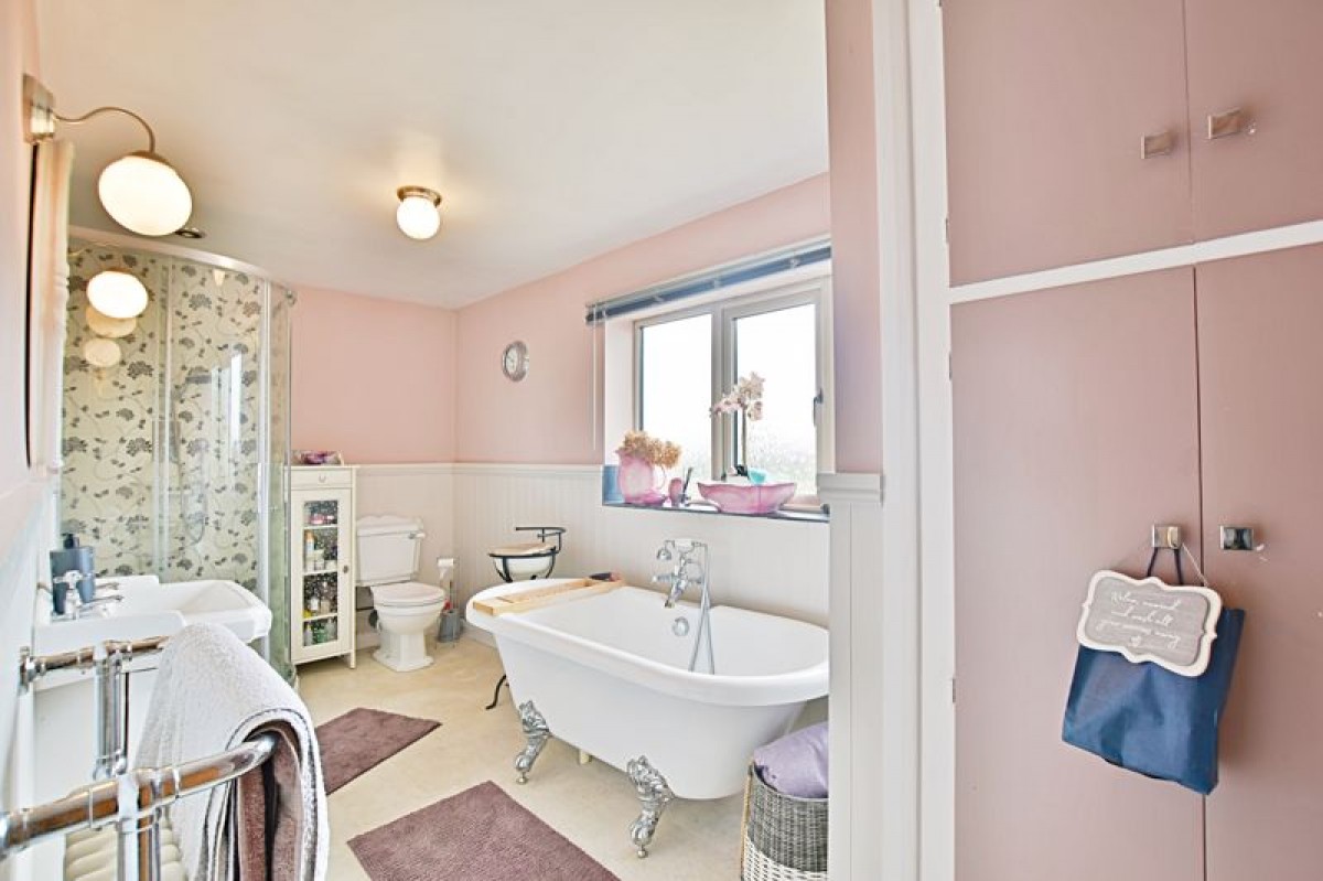 Images for Baxters Cottage, Main Street, North Carlton