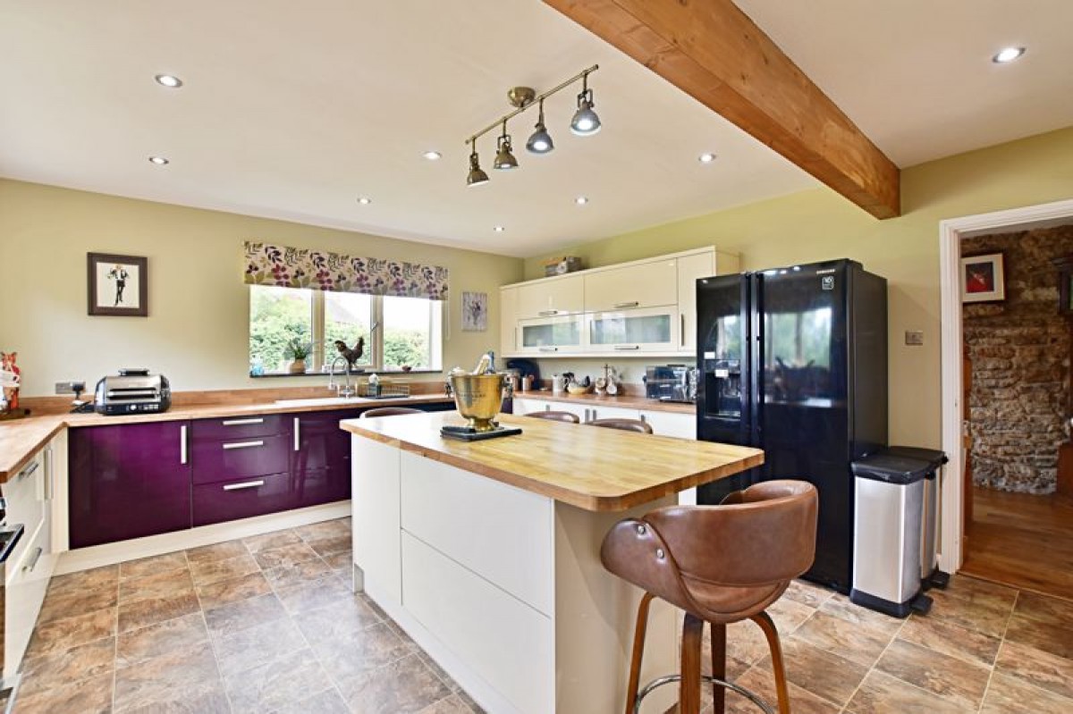 Images for Baxters Cottage, Main Street, North Carlton