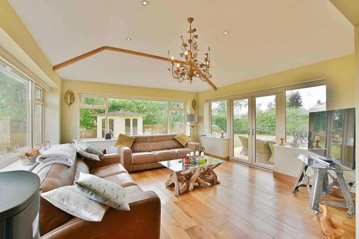 Images for Baxters Cottage, Main Street, North Carlton