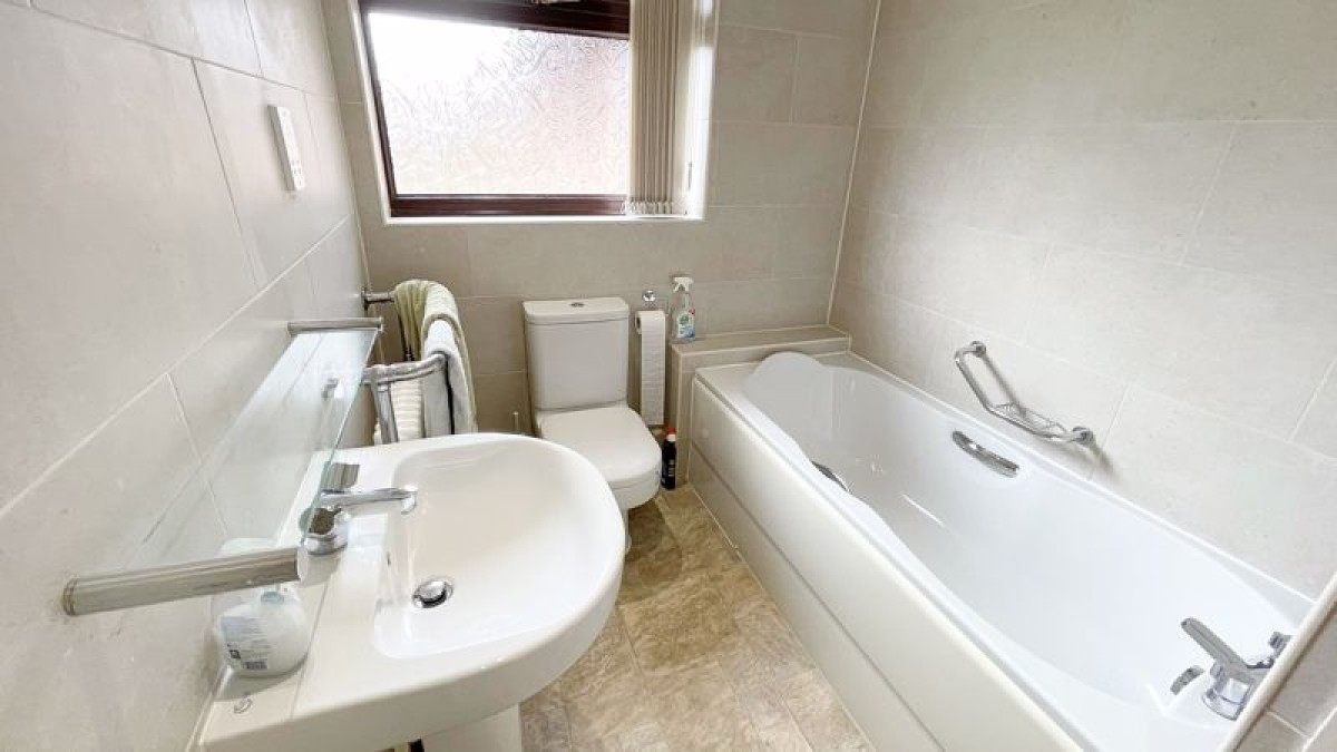 Images for Villa Close, Branston, Lincoln