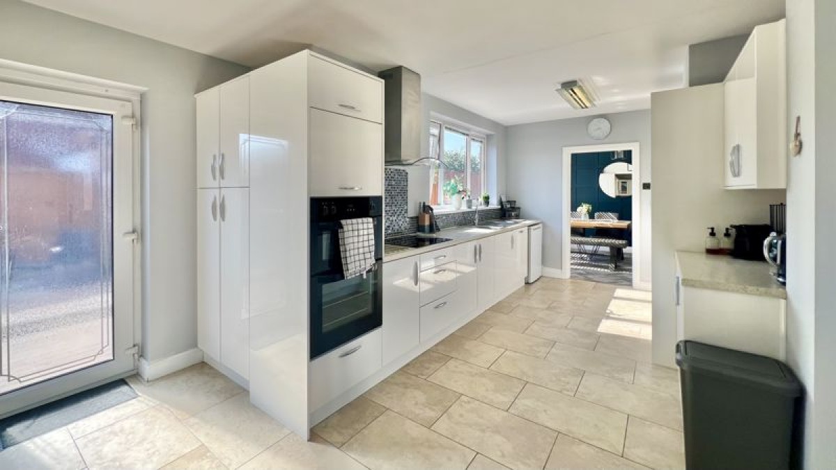Images for Revesby Avenue, Scunthorpe