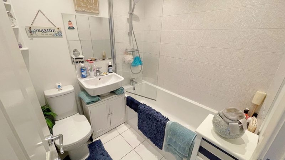 Images for Calder Avenue, Gainsborough