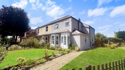 Images for High Street, Reepham, Lincoln EAID:Starkey & Brown Scunthorpe BID:Starkey&Brown Lincoln