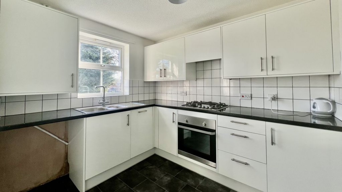 Images for Headingley Avenue, Bottesford