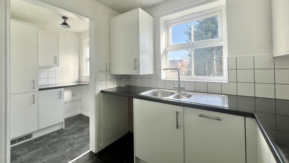 Images for Headingley Avenue, Bottesford