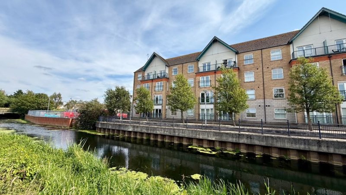 Images for Riverside Drive, Lincoln
