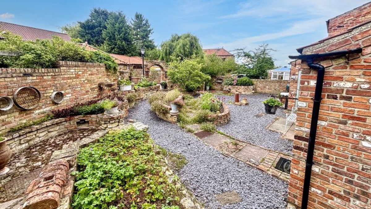 Images for High Street, Martin, Lincoln