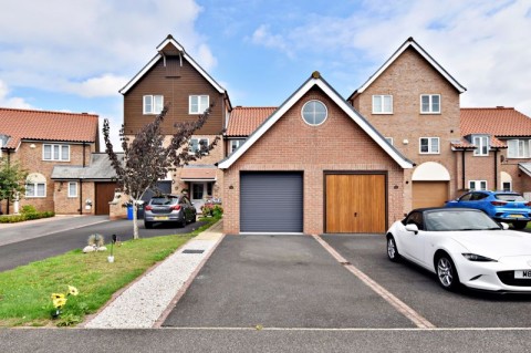 View Full Details for Park Lane, Burton Waters, Lincoln