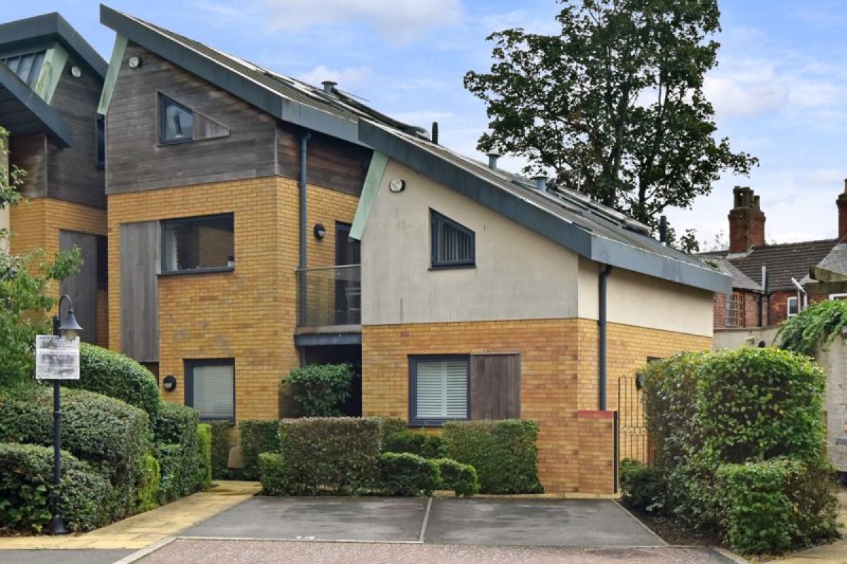 Images for Cuthberts Yard, Lincoln