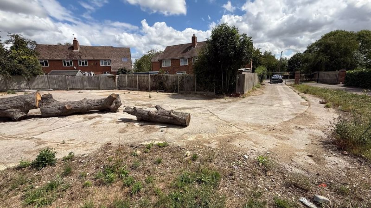 Images for Building Plot, Gray Lane, Witham St. Hughes, Lincoln