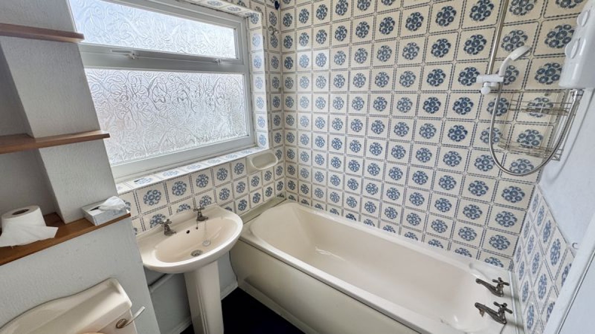 Images for Montaigne Crescent, Glebe Park, Lincoln