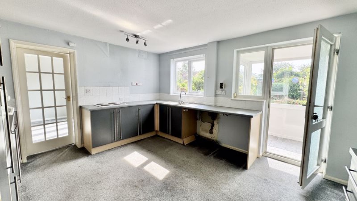 Images for Montaigne Crescent, Glebe Park, Lincoln