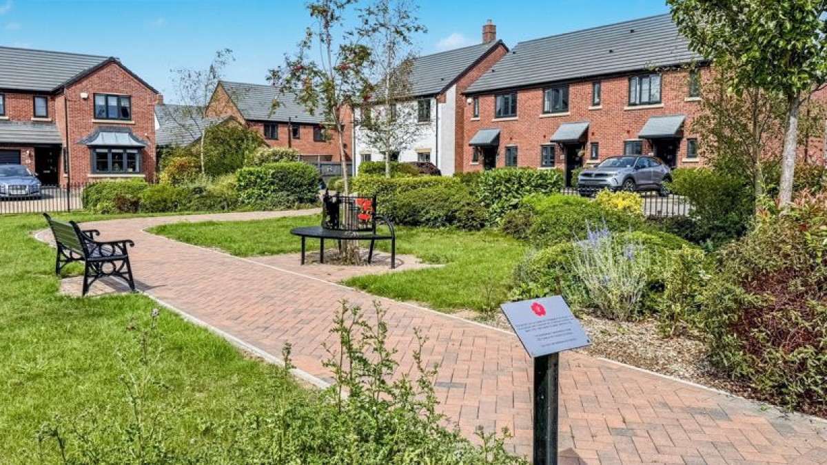 Images for Cricket Green, Saxilby, Lincoln