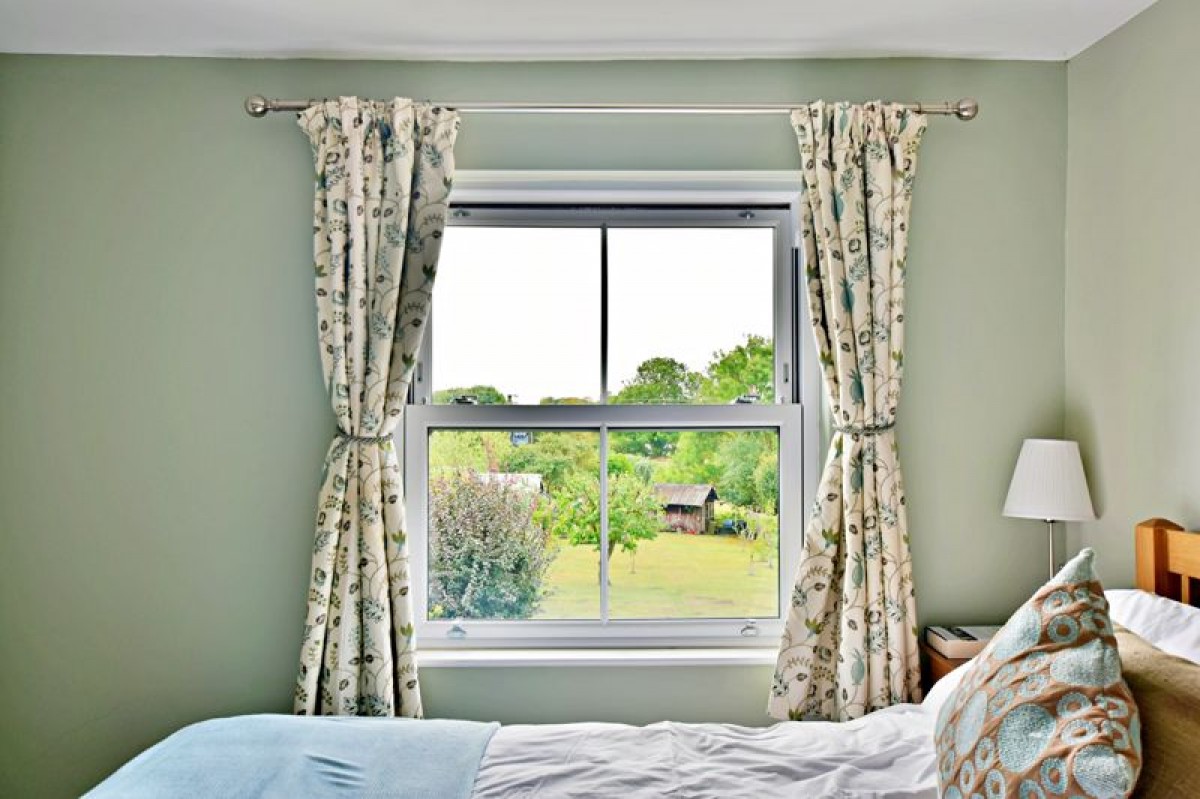 Images for Ivy House, West Street, Timberland