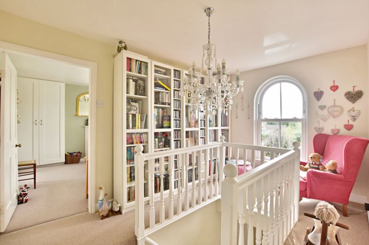 Images for Ivy House, West Street, Timberland