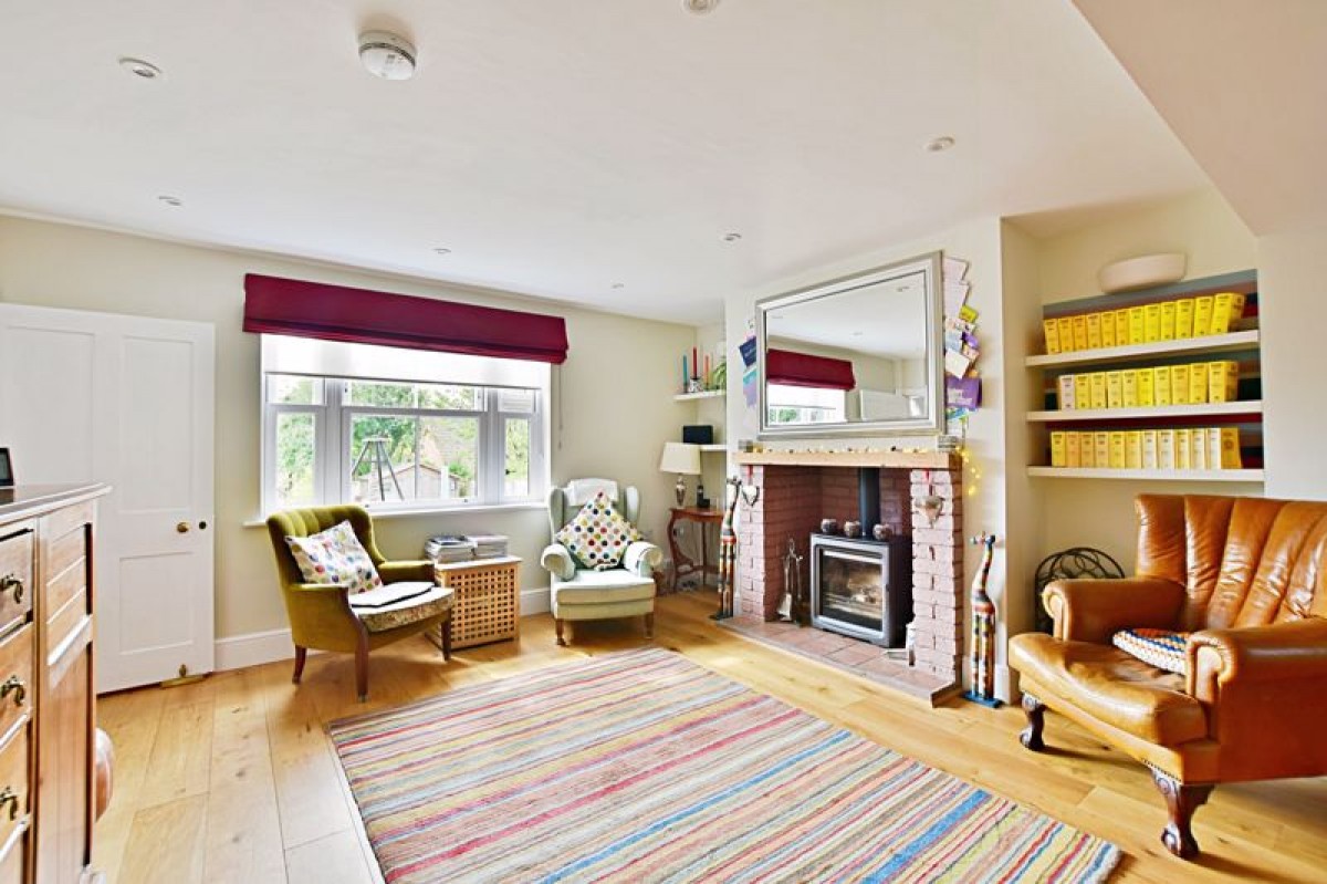 Images for Ivy House, West Street, Timberland