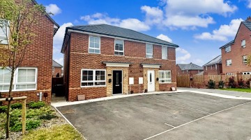 Petunia Way, Witham St. Hughs, Lincoln