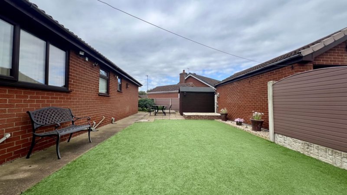 Images for Highgrove, Messingham