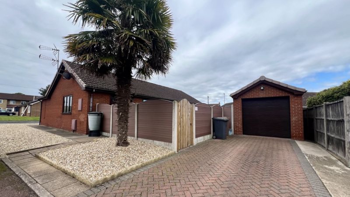 Images for Highgrove, Messingham