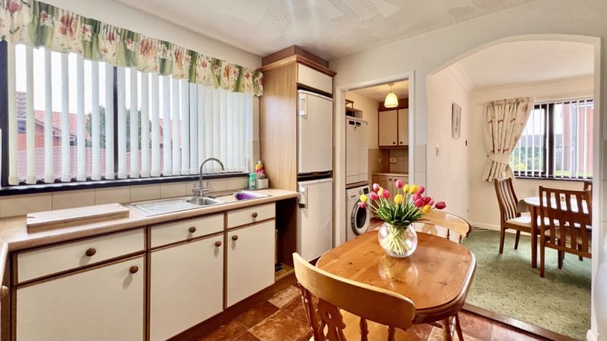 Images for Highgrove, Messingham