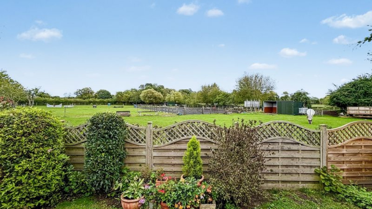 Images for Washtub Lane, South Scarle, Newark